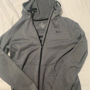 Nike jacket size medium